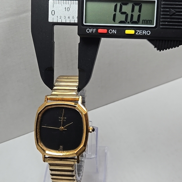 Vintage 1980s Timex Q 51611 Mens Watch Quartz Date New Battery Runs Rare Black - Picture 5 of 10